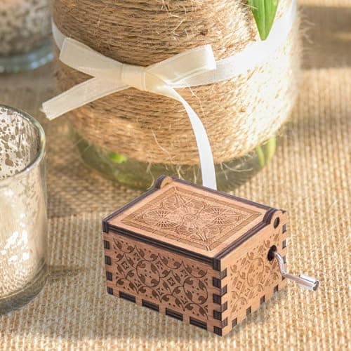 Ukebobo Wooden Music Box for Friend and Cousins - The Pooh Saying Music Box, Perfect New Year's Gift - 1 Set